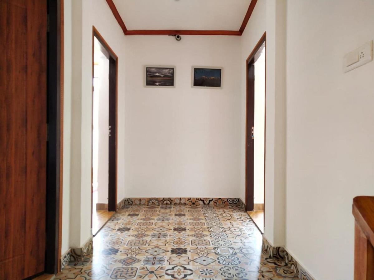 Ferienwohnung Mountain Golden Ray Mukteshwar Exterior foto