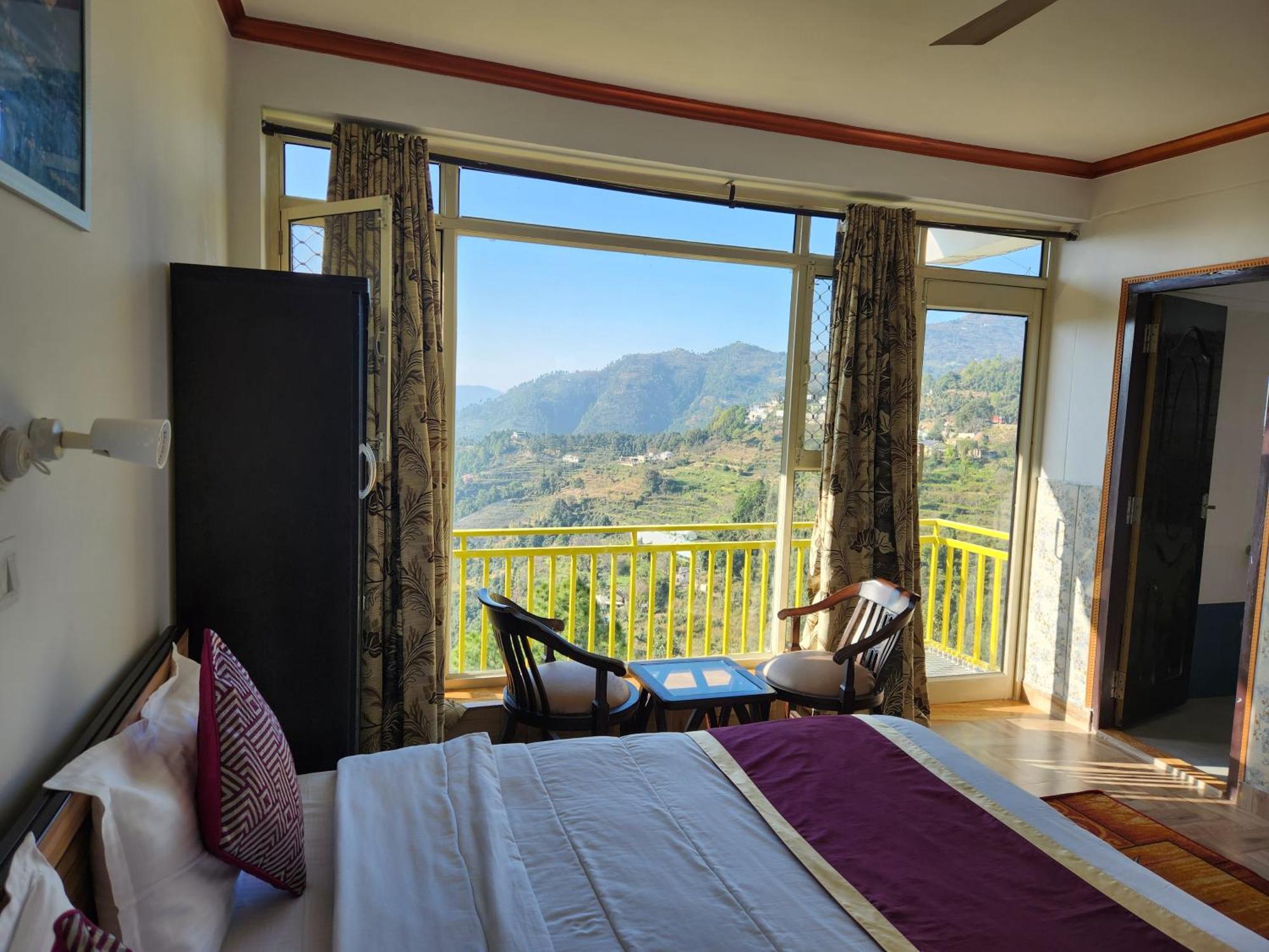 Ferienwohnung Mountain Golden Ray Mukteshwar Exterior foto