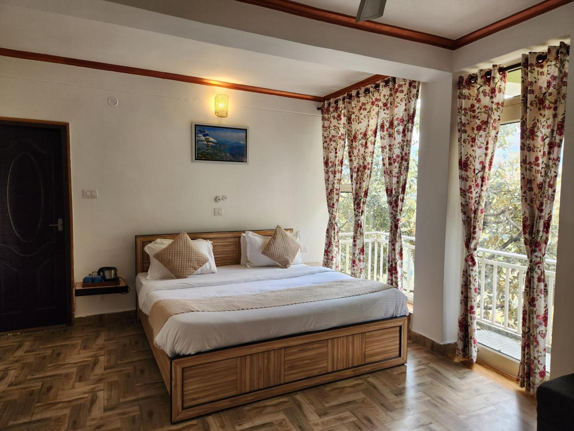 Ferienwohnung Mountain Golden Ray Mukteshwar Exterior foto