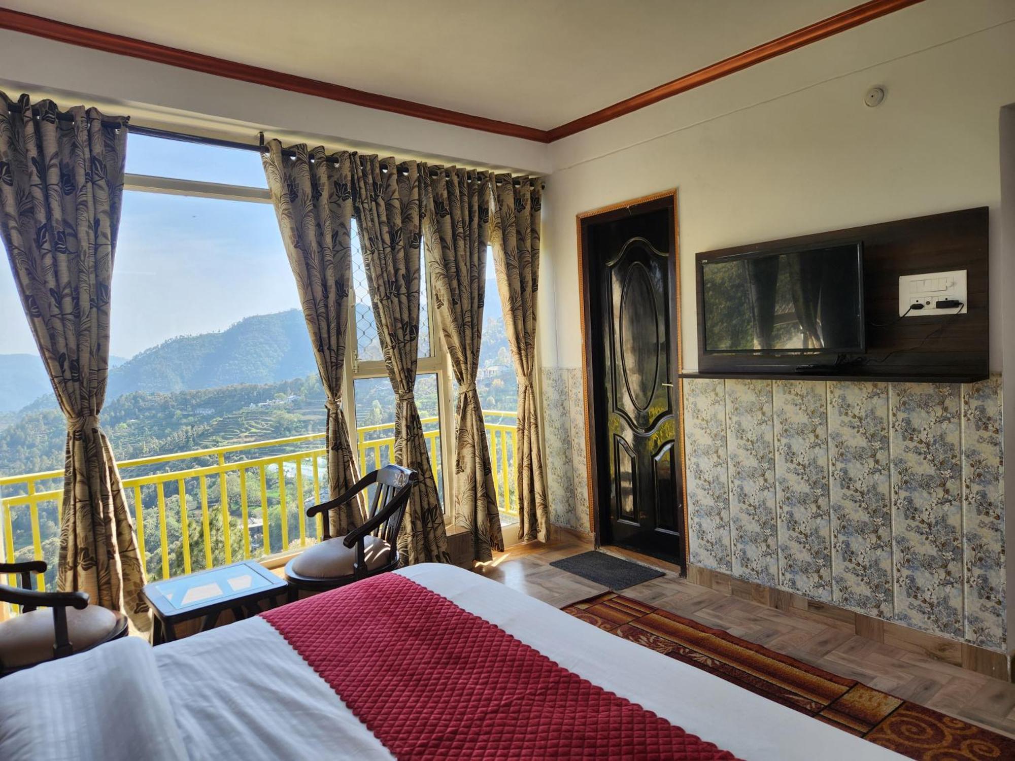 Ferienwohnung Mountain Golden Ray Mukteshwar Exterior foto