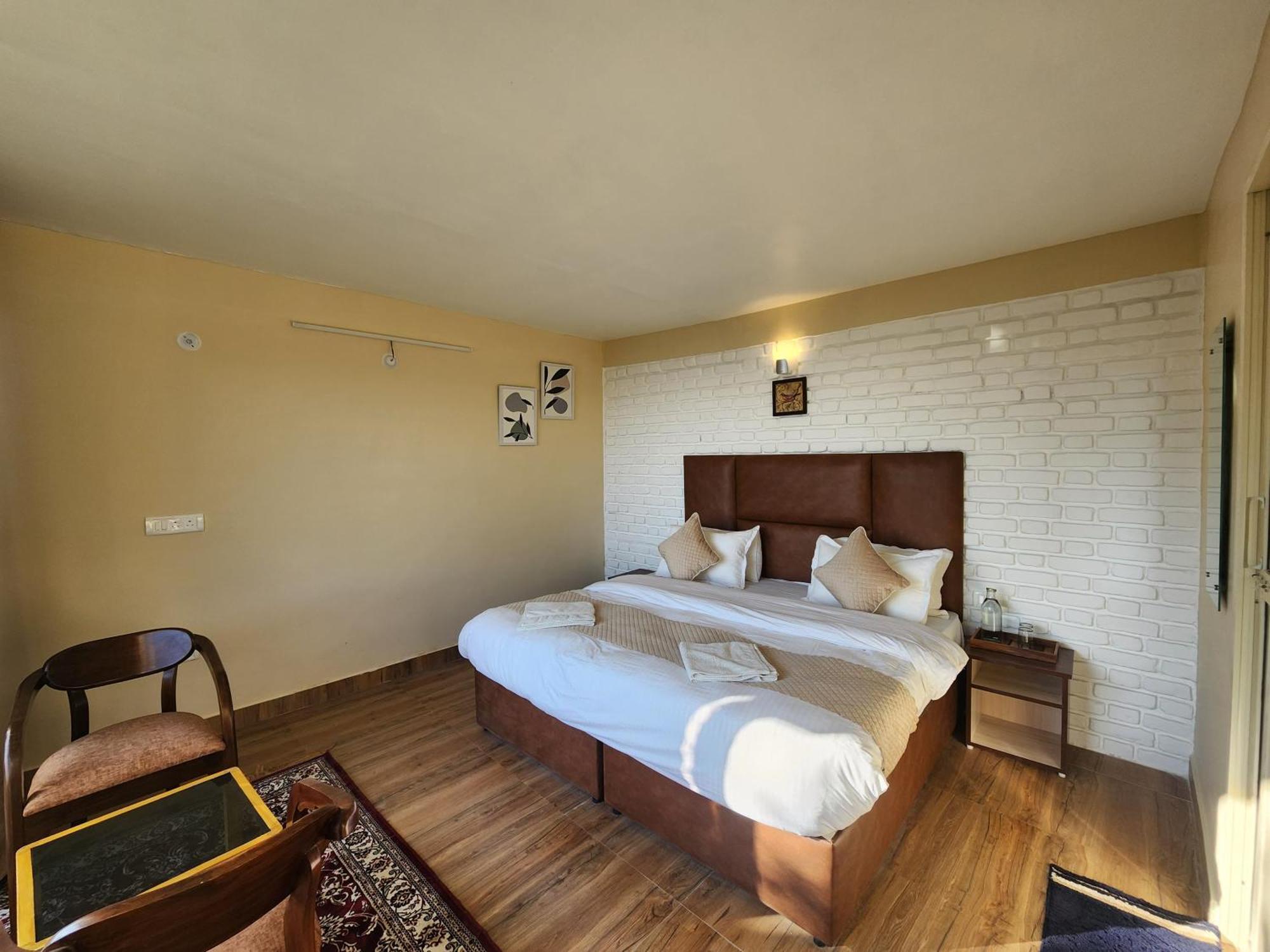 Ferienwohnung Mountain Golden Ray Mukteshwar Exterior foto
